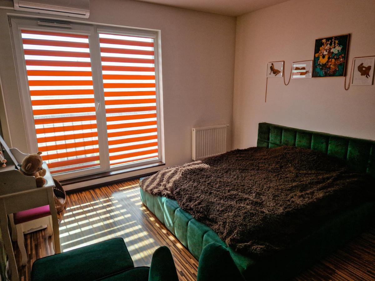 Sokolowska City Centre Metro Apartment